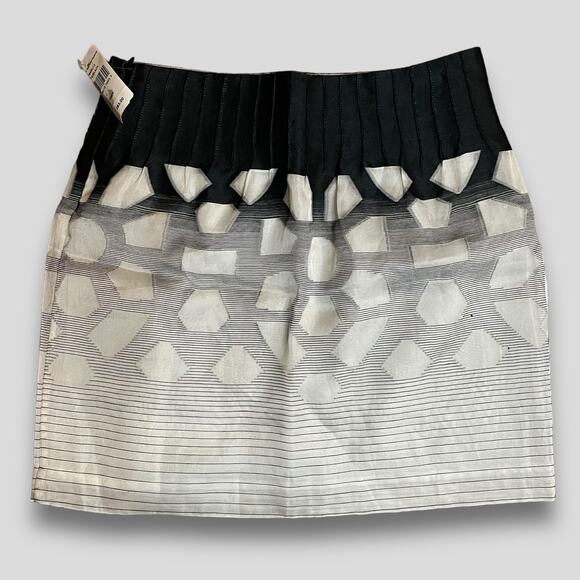 NWT DIANE VON FURSTENBERG SEIRA SKIRT GEOMETRIC EMBROIDERY COTTON SILK MINI 6 - Picture 1 of 14